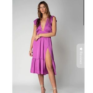 NEVER WORN stillwater the brand The Jessi midi dress in orchid (fuchsia color)